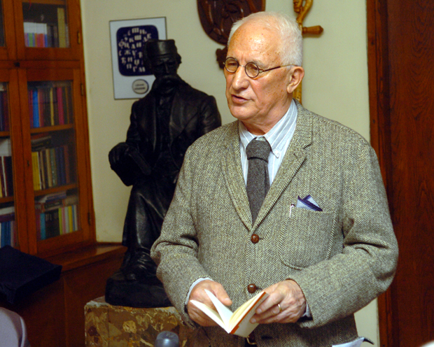 Матија Бећковић: Најреалније је да решимо питање Космета и уђемо у ЕУ тек у мом будућем животу